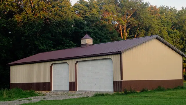 Two-tone wainscot band around the base of a building